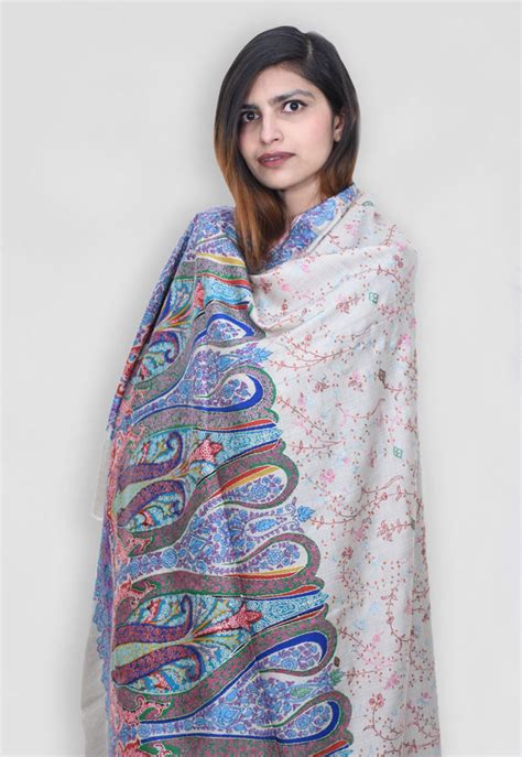 Shawls and Stoles Collection for Women .